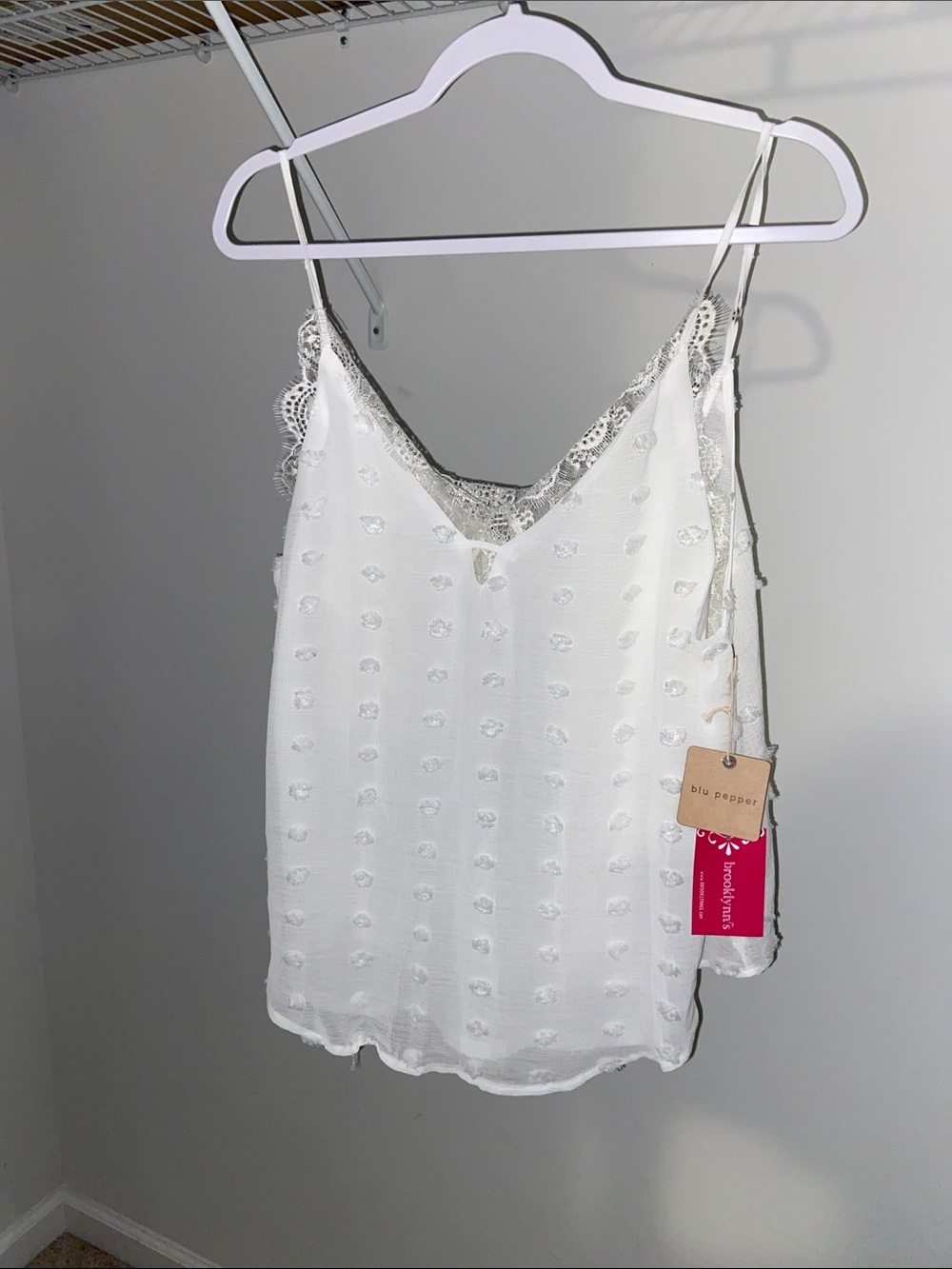 Blu Pepper White Lace-Trim Textured Spaghetti Strap Cami